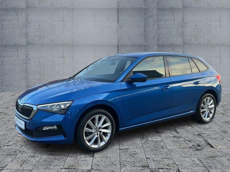 Gebraucht Skoda Scala Style 150 PS (110 kW) 2022 Raceblau metallic Kleinwagen