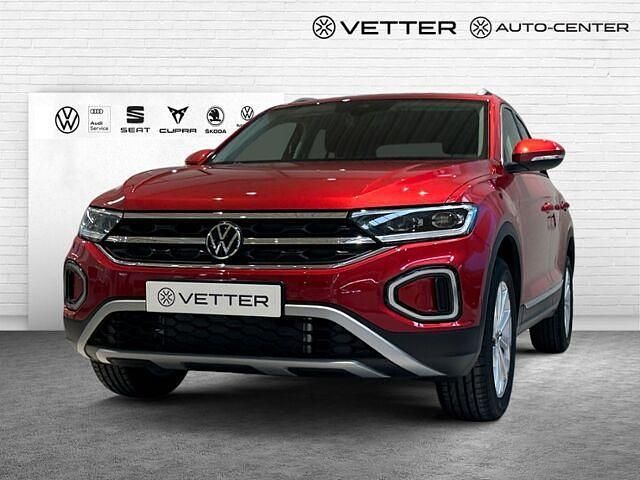 Neu VW T-Roc Style 150 PS (110 kW) 2025 Rot SUV