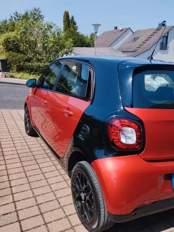 Gebraucht Smart ForFour Prime 71 PS (52 kW) 2016 Rot Kleinwagen