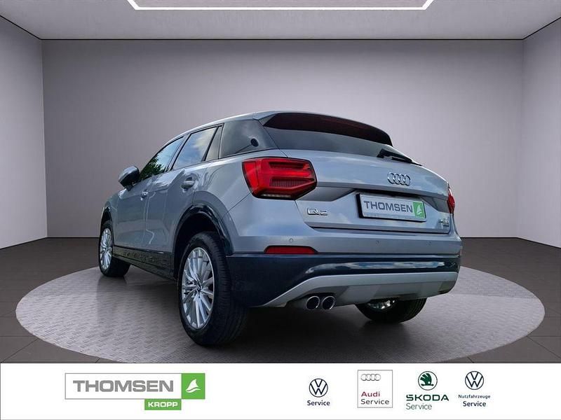 Gebraucht Audi Q2 Design 150 PS (110 kW) 2019 Silber SUV