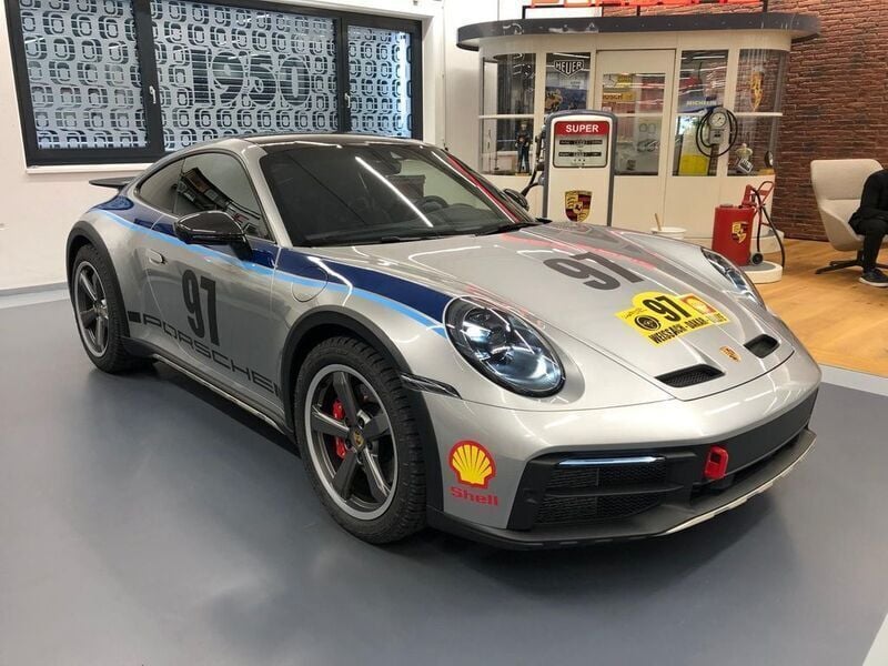 Silber Neu 2024 Porsche 992 Coupé | 344.900 € - Bild 1/4
