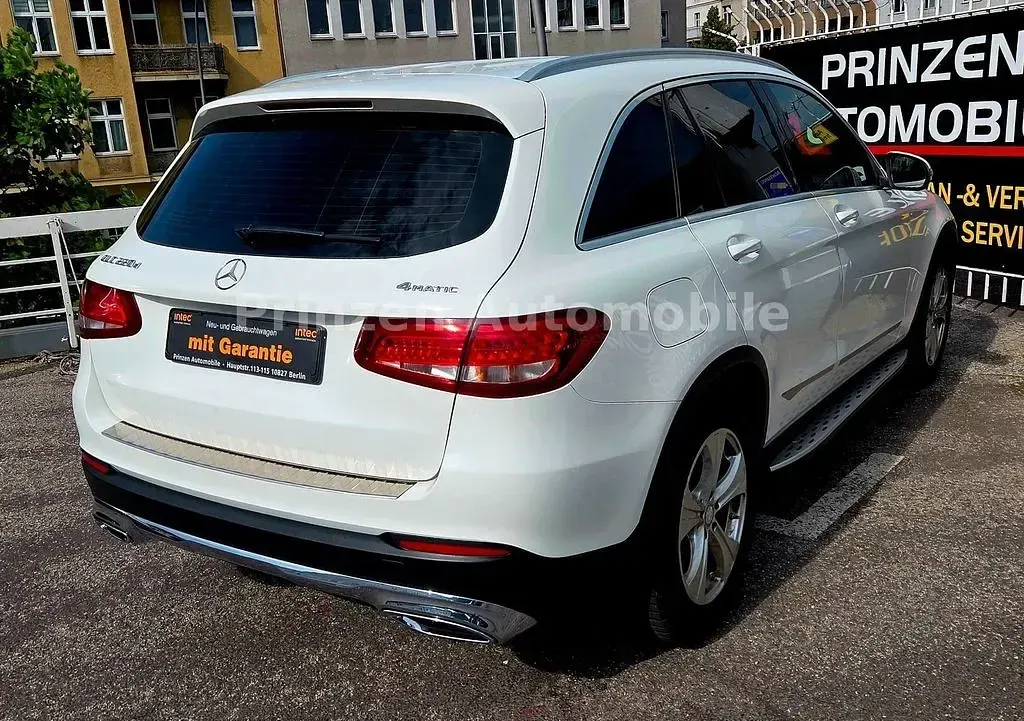 Gebraucht Mercedes GLC220 Exclusive 170 PS (125 kW) 2017 Weiß SUV