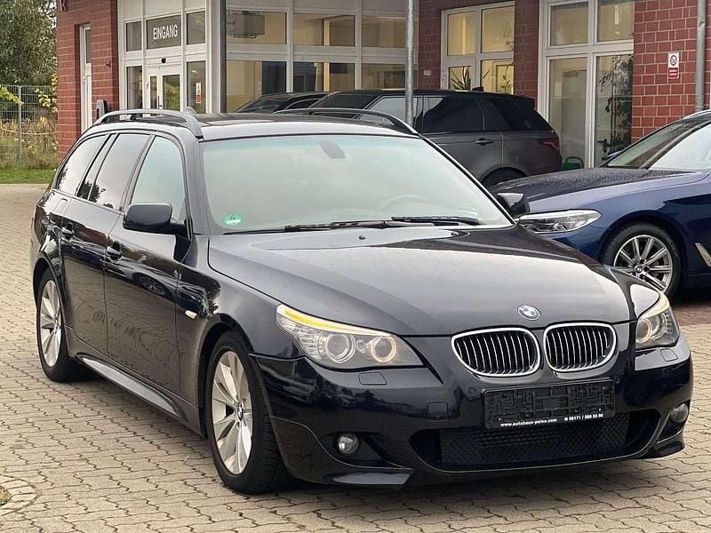 Carbonschwarz metallic Gebraucht 2009 BMW 530 M Sport Kombi | 6.999 € (Superpreis) - Bild 1/4