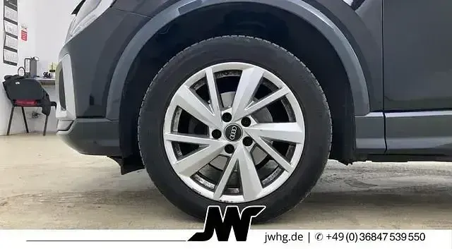 Gebraucht Audi Q2 Advanced 150 PS (110 kW) 2023 Schwarz SUV