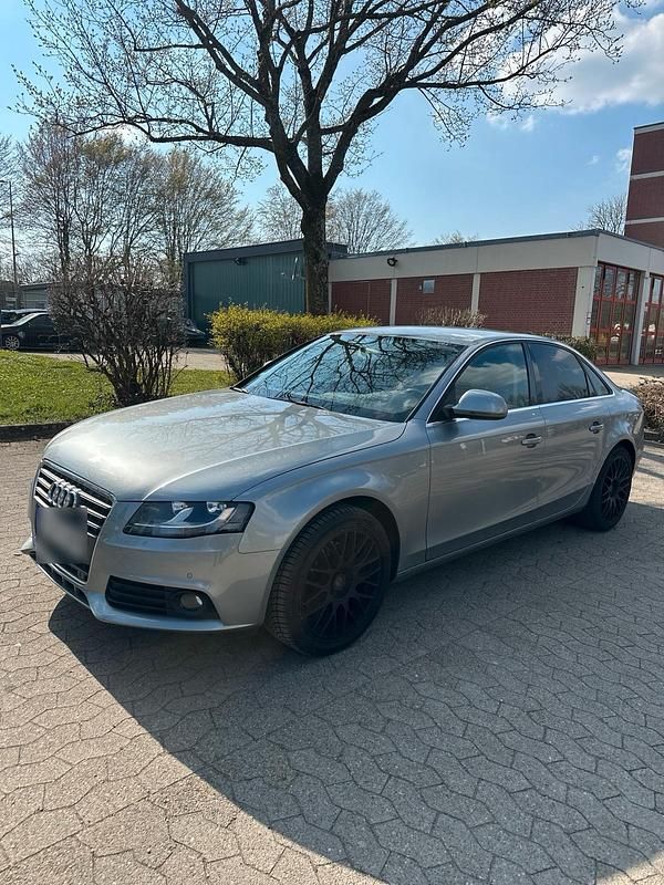 Gebraucht Audi A4 2009 Grau Limousine