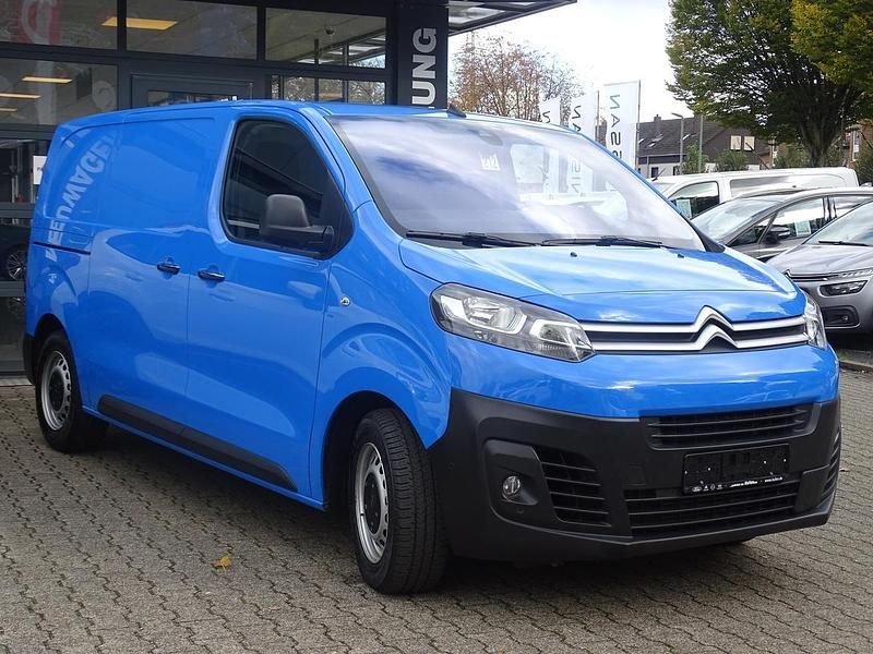 Gebraucht Citroën Jumpy 144 PS (105 kW) 2023 Blau Van / Kleinbus