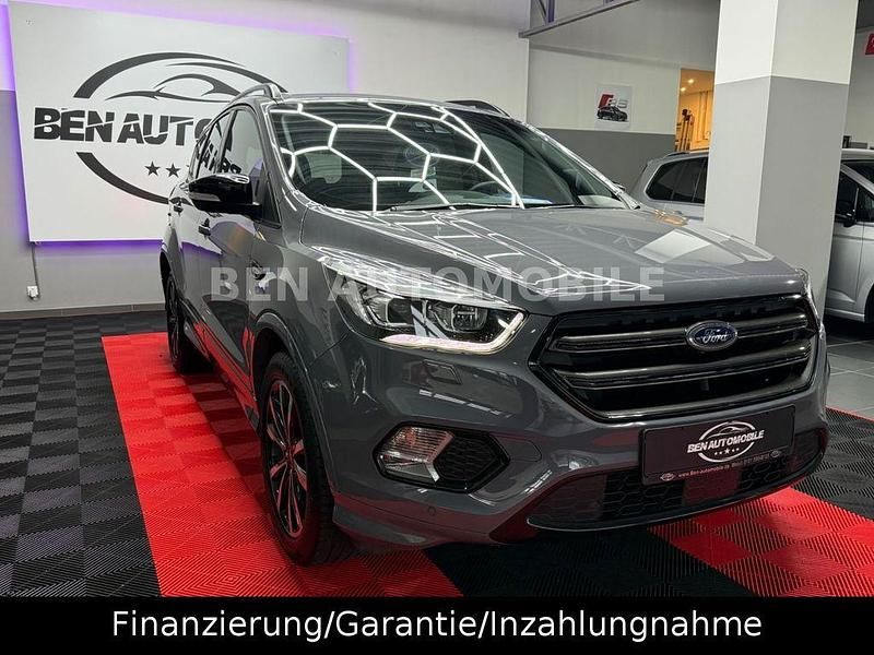 Grau Gebraucht 2019 Ford Kuga ST-Line SUV | 16.499 € (Fairer Preis) - Bild 1/4