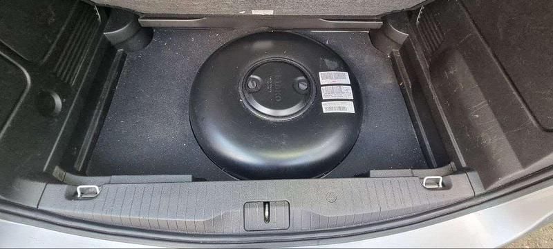 Gebraucht Opel Meriva Style 120 PS (88 kW) 2015 Silber Van / Kleinbus