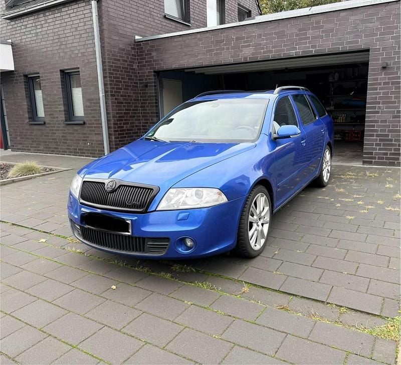 Blau Gebraucht 2008 Skoda Octavia RS Kombi | 3.000 € (Guter Preis) - Bild 1/4