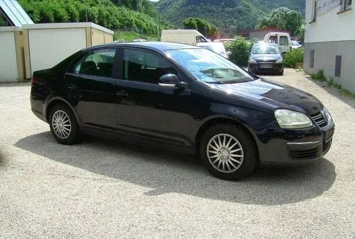Gebraucht VW Jetta 102 PS (75 kW) 2007 Schwarz Limousine