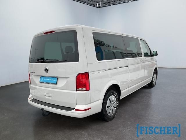 Gebraucht VW Caravelle Trendline 150 PS (110 kW) 2024 Candyweiss Van / Kleinbus
