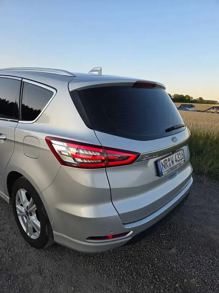 Gebraucht Ford S-MAX Trend 150 PS (110 kW) 2020 Silber Van / Kleinbus