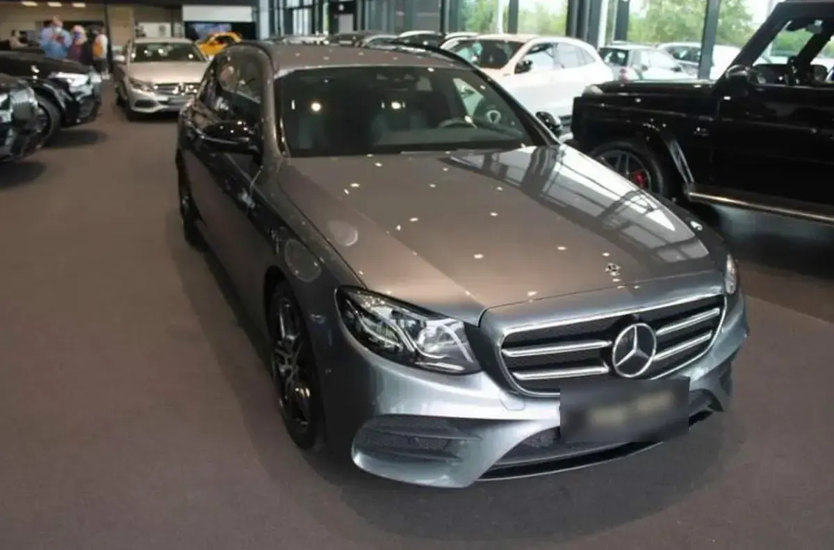 Gebraucht Mercedes E350 258 PS (189 kW) 2018 Grau Kombi