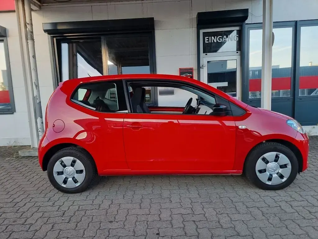 Używany VW up! move up! 75 KM (55 kW) 2012 Czerwony Hatchback