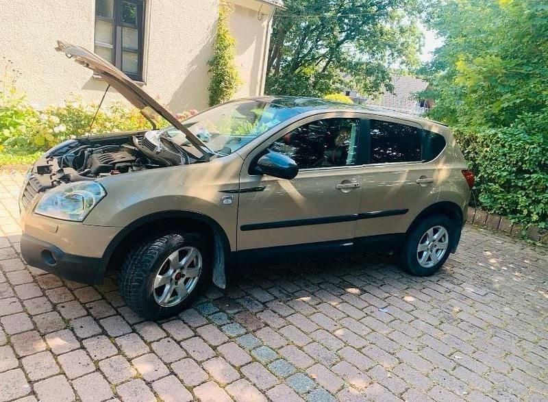 Beige Gebraucht 2008 Nissan Qashqai SUV | 8.000 € (Fairer Preis) - Bild 1/4