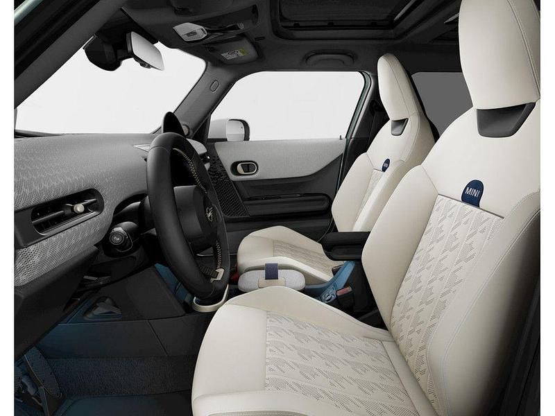 Gebraucht Mini Cooper 114 kW (156 PS) 2025 Grün / ocean wave green (metallic) Kleinwagen