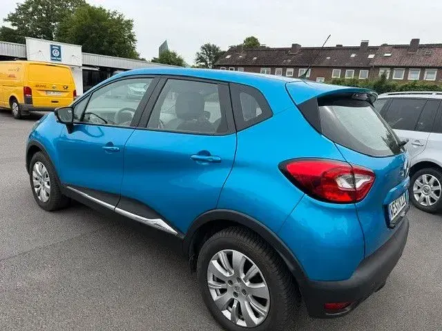 Gebraucht Renault Captur Dynamique 90 PS (66 kW) 2015 Blau SUV