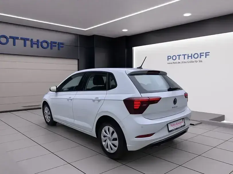 Gebraucht VW Polo Life 95 PS (69 kW) 2022 Weiß Kleinwagen