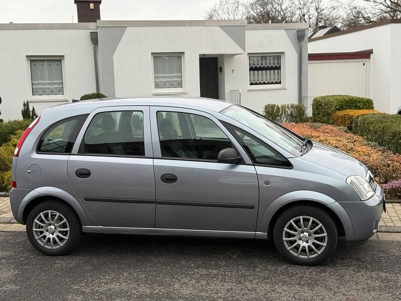 Gebraucht Opel Meriva 101 PS (74 kW) 2004 Grau Van / Kleinbus
