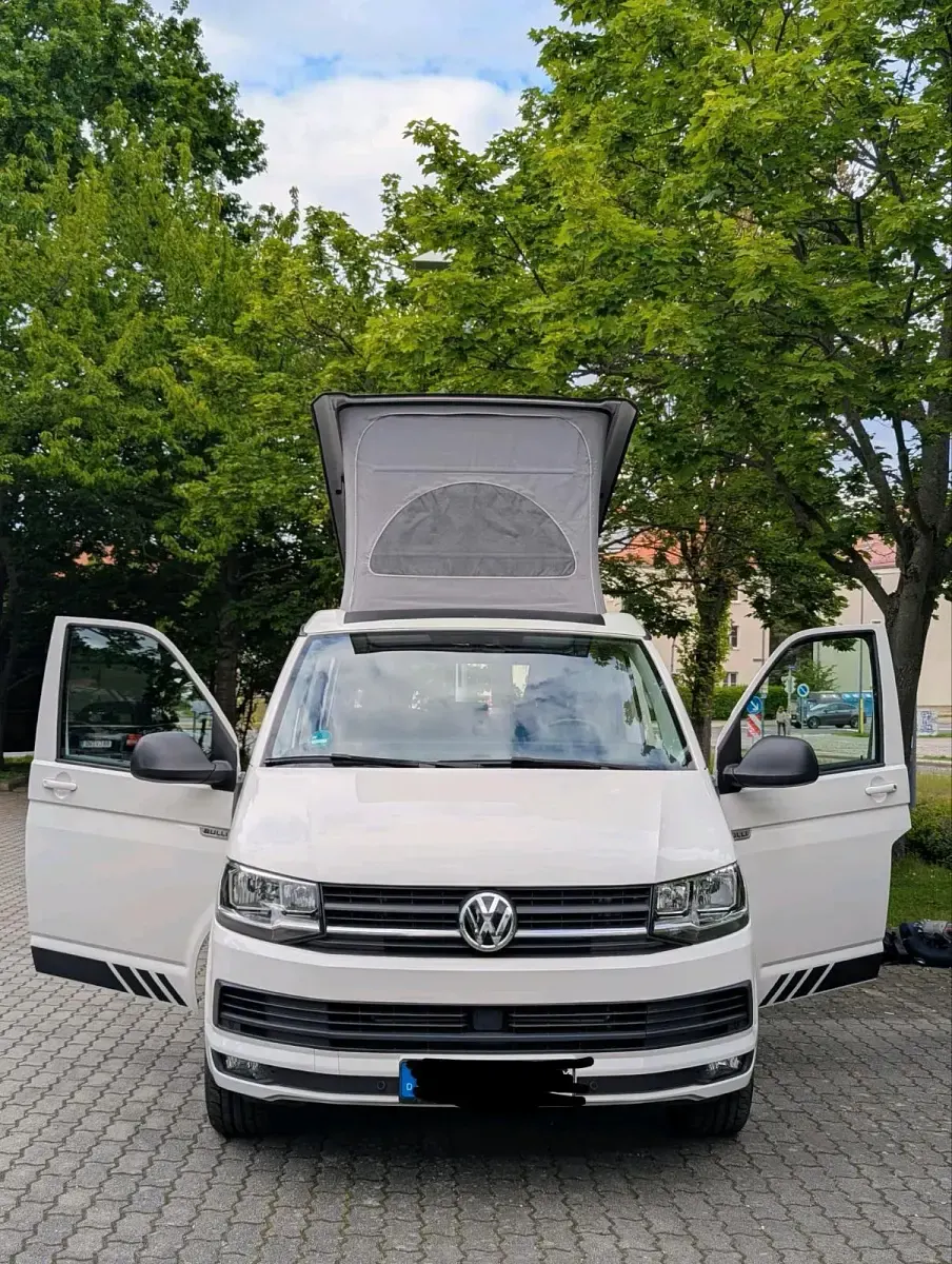 Używany VW California Beach 150 KM (110 kW) 2020 Biały Van