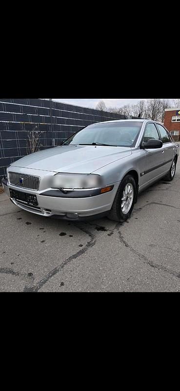 Grau Gebraucht 2000 Volvo S80 Limousine | 3.450 € (Teuer) - Bild 1/4