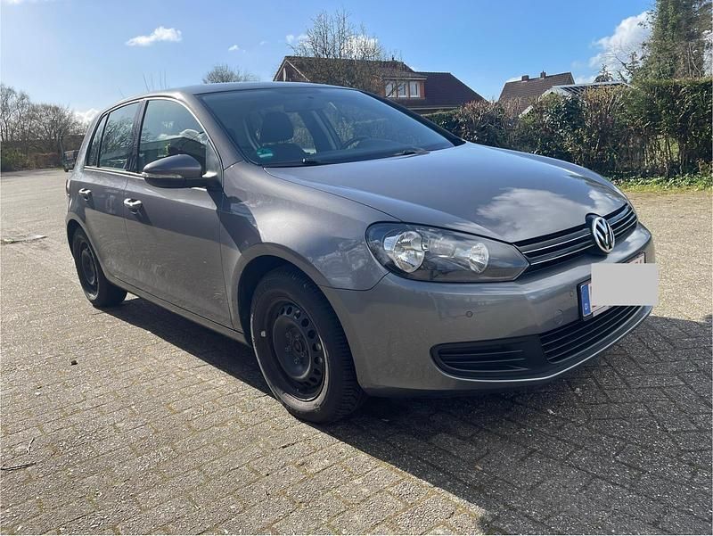 Gebraucht VW Golf VI 122 PS (89 kW) 2011 Grau Kleinwagen