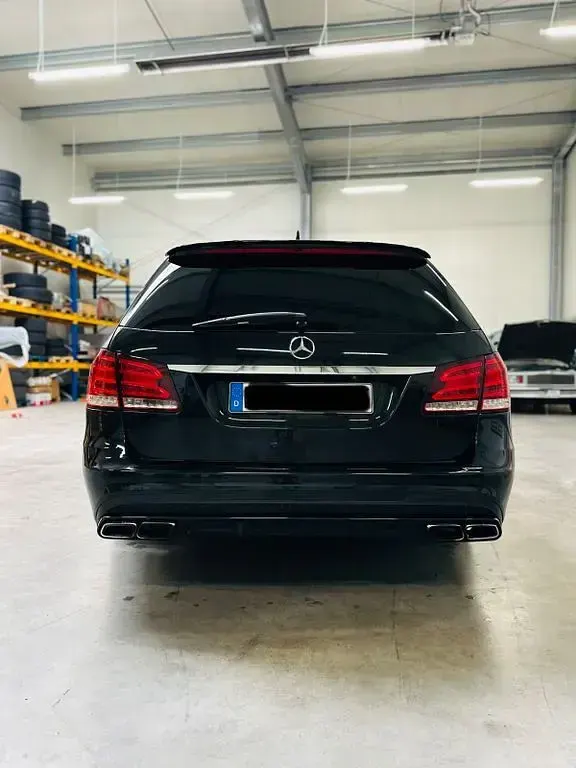 Gebraucht Mercedes E63 AMG AMG 585 PS (430 kW) 2013 Schwarz Limousine