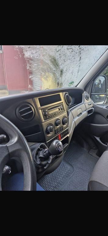 Gebraucht Iveco Daily 126 PS (92 kW) 2012 Van / Kleinbus