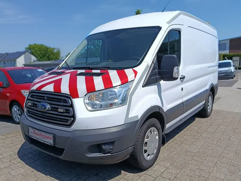 Gebraucht Ford Transit 131 PS (96 kW) 2019 Weiß Van / Kleinbus