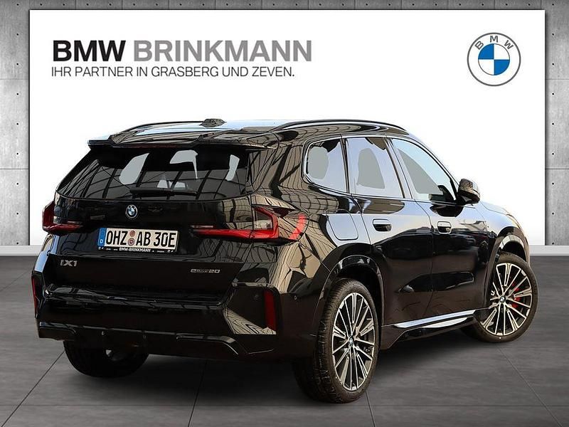 Gebraucht BMW iX1 M Sport 150 kW (204 PS) 2026 Schwarz SUV