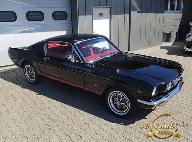 Raven black Gebraucht 1966 Ford Mustang GT Fastback Coupé | 104.900 € - Bild 1/4