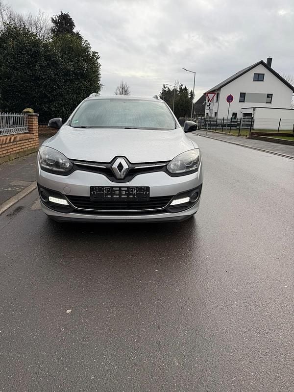 Gebraucht Renault Mégane GrandTour LIMITED 110 PS (80 kW) 2016 Grau Kombi