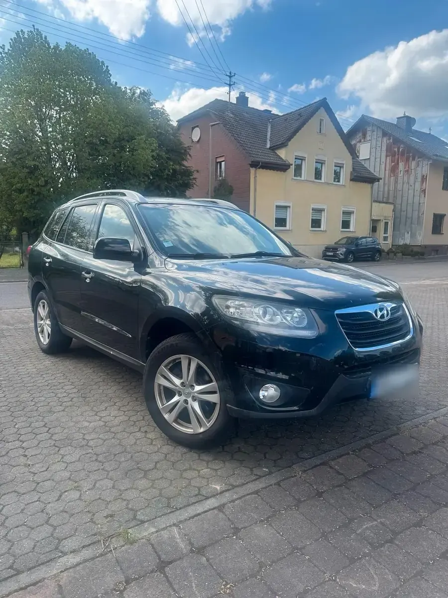 Gebraucht Hyundai Santa Fe 180 PS (132 kW) 2012 Schwarz SUV