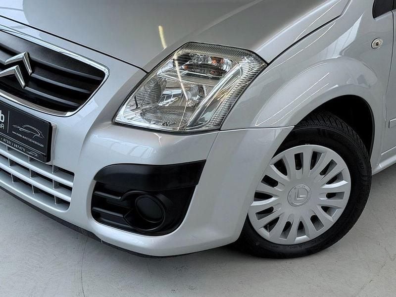 Gebraucht Citroën C2 Tonic 60 PS (44 kW) 2009 Grau Kleinwagen