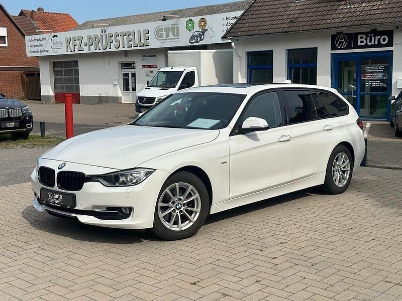 Weiß Gebraucht 2014 BMW 320 Sport Line Kombi | 15.989 € (Fairer Preis) - Bild 1/4