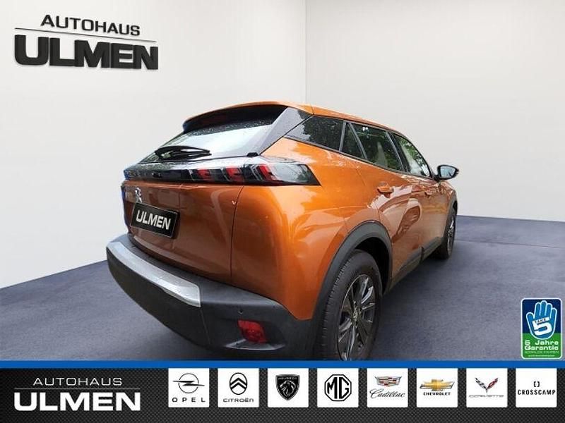 Gebraucht Peugeot e-2008 Active 100 kW (136 PS) 2021 Orange SUV