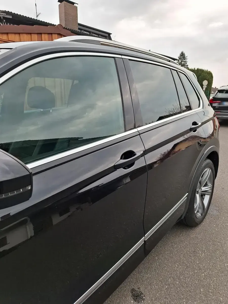 Gebraucht VW Tiguan 220 PS (161 kW) 2017 Schwarz SUV