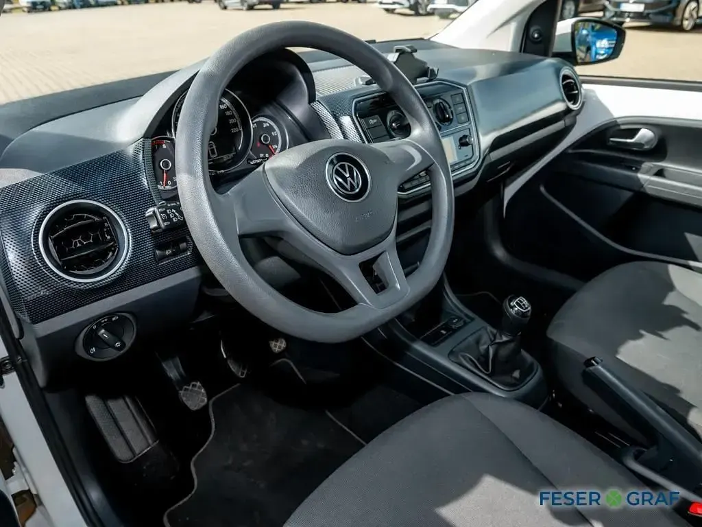 Gebraucht VW up! Move 65 PS (47 kW) 2023 Weiß Kleinwagen