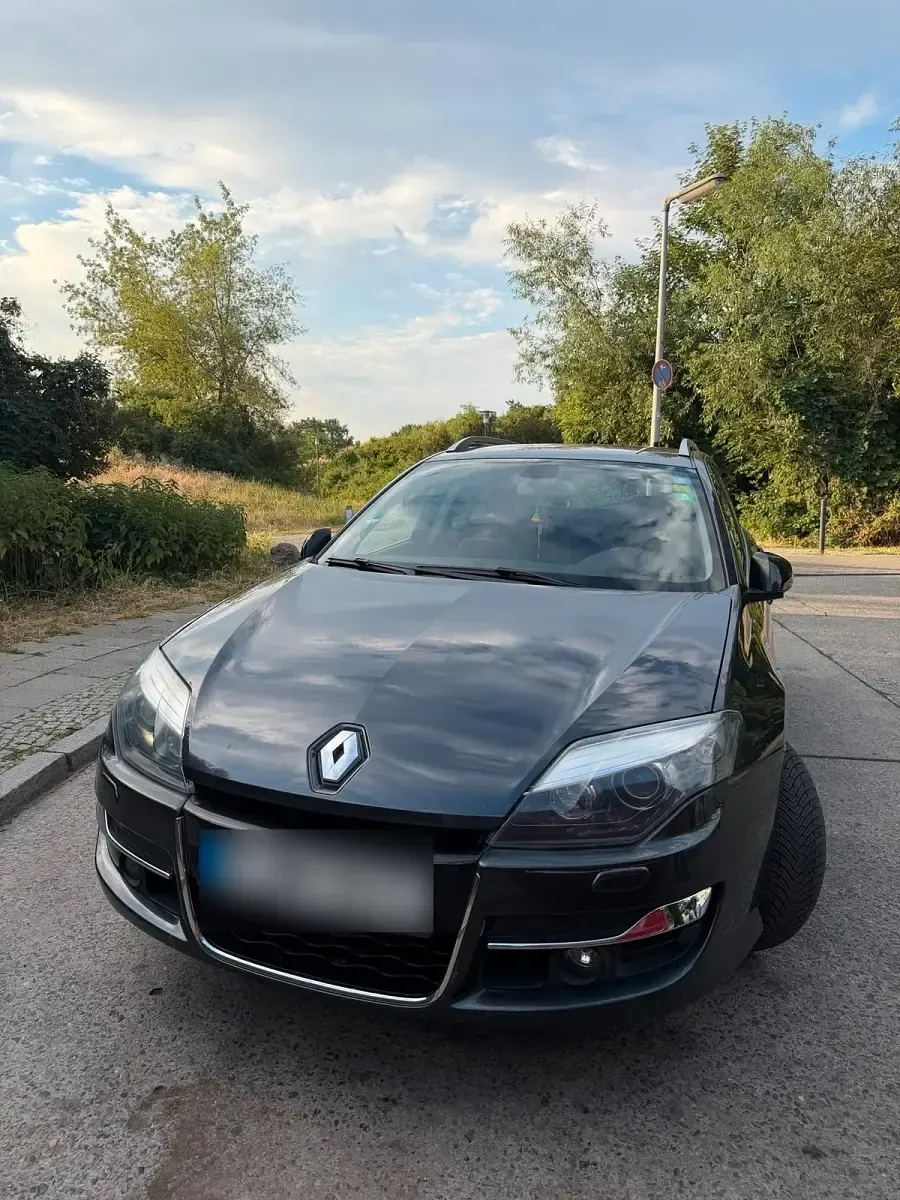 Gebraucht Renault Laguna III 173 PS (127 kW) 2011 Kombi