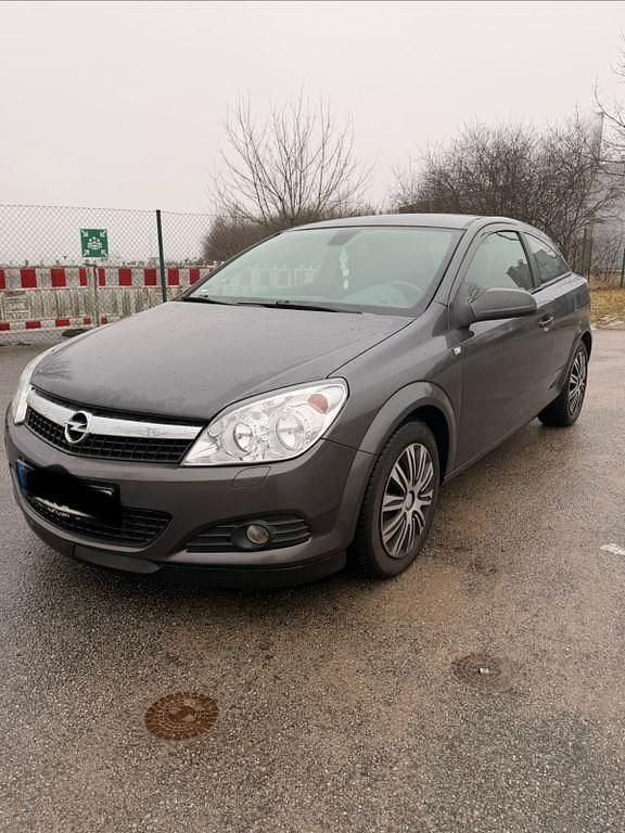 Gebraucht Opel Astra GTC Sport 116 PS (85 kW) 2009 Grau Limousine