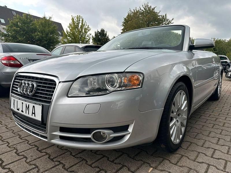 Lichtsilber metallic Gebraucht 2006 Audi A4 Cabriolet Sport Cabrio | 6.999 € (Fairer Preis) - Bild 1/4