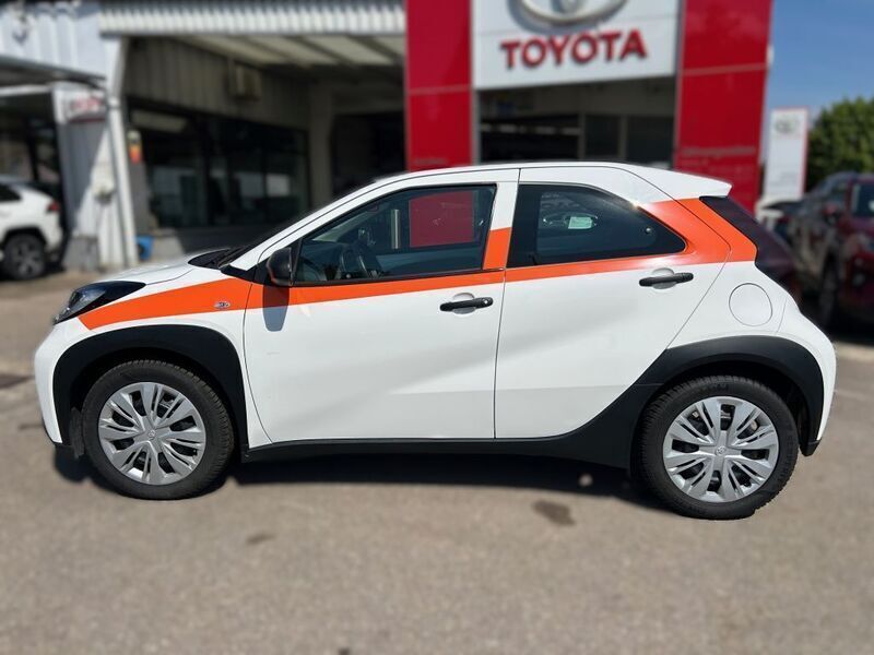 Gebraucht Toyota Aygo X 72 PS (52 kW) 2022 Weiß SUV