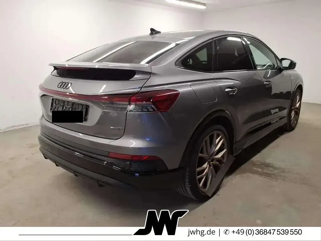 Gebraucht Audi Q4 e-tron S-Line 219 kW (299 PS) 2023 Grau SUV