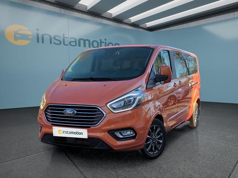 Orange Gebraucht 2021 Ford Tourneo Van / Kleinbus | 38.849 € (Teuer) - Bild 1/4