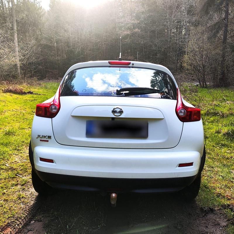 Gebraucht Nissan Juke 117 PS (86 kW) 2011 Weiß SUV