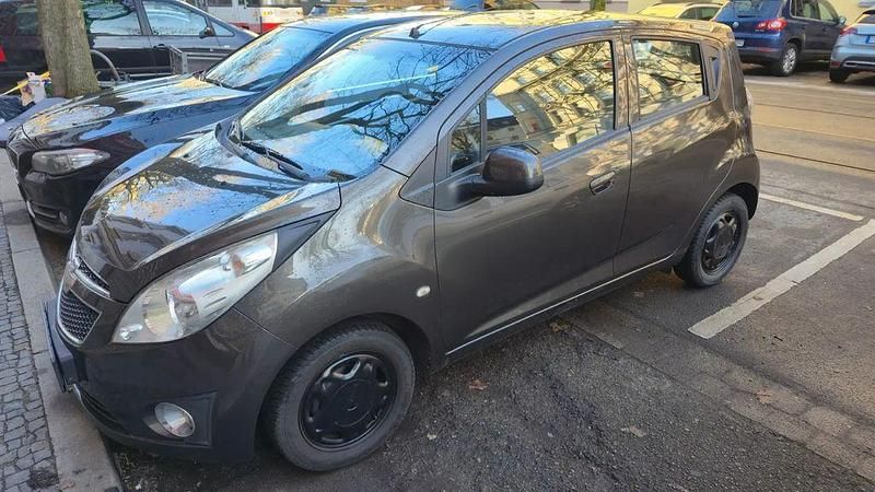 Gebraucht Chevrolet Spark LS 68 PS (50 kW) 2012 Braun Kleinwagen
