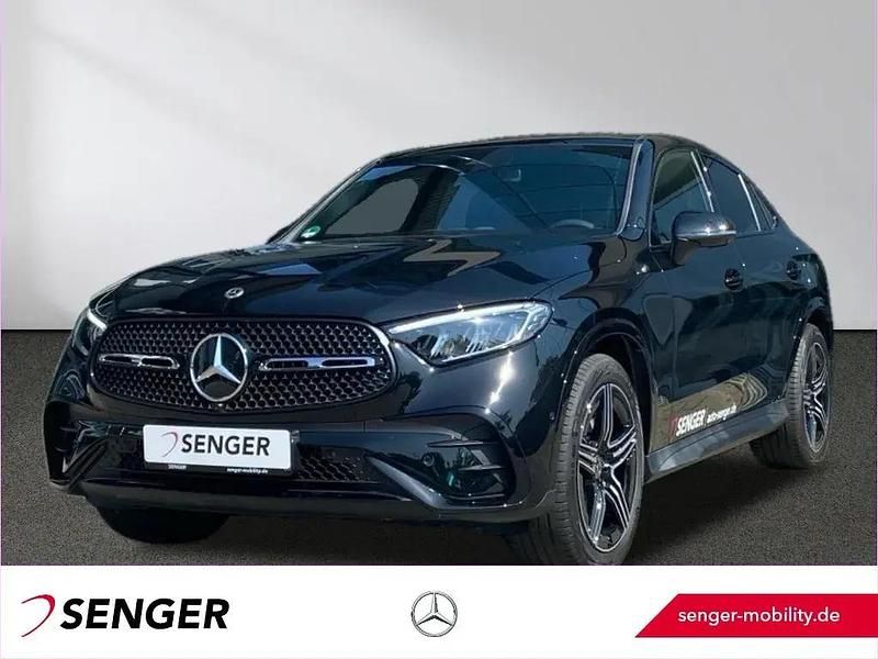 Gebraucht 2025 Mercedes GLC200 AMG line SUV | 59.880 € (Teuer) - Bild 1/1