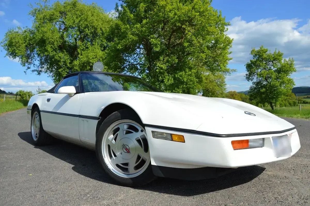 Gebraucht Corvette C4 243 PS (178 kW) 1988 Weiß Cabrio