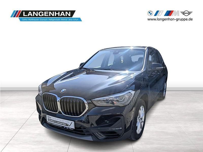 Schwarz Gebraucht 2022 BMW X1 Advantage SUV | 31.834 € (Etwas zu teuer) - Bild 1/4