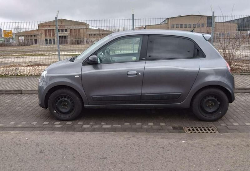 Gebraucht Renault Twingo LIMITED 90 PS (66 kW) 2018 Kleinwagen